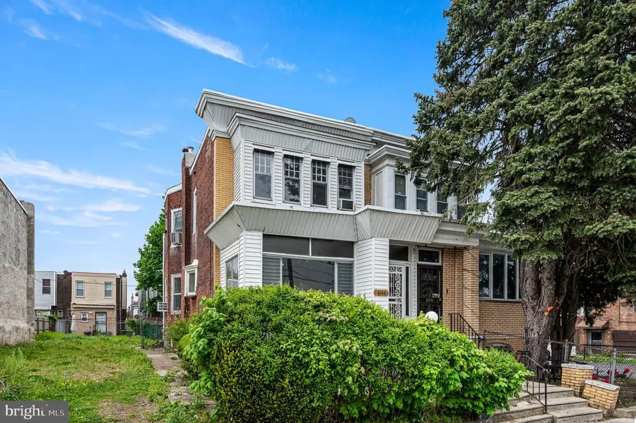 6144 Christian St, Philadelphia, PA 19143 - #2