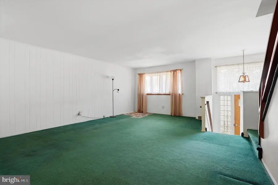 12248 Sweet Briar Rd, Philadelphia, PA 19154 - #3