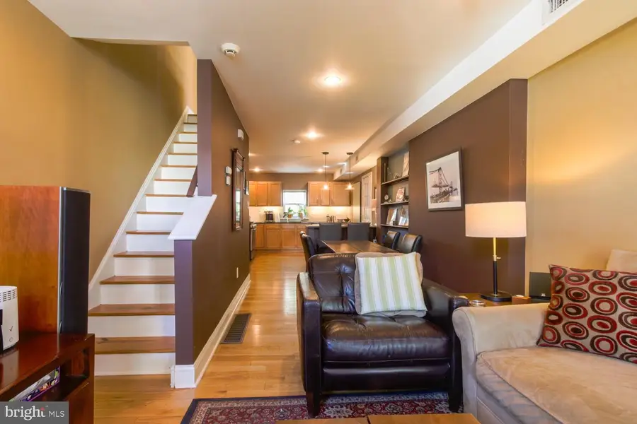 1040 S Cleveland St, Philadelphia, PA 19146 - #2