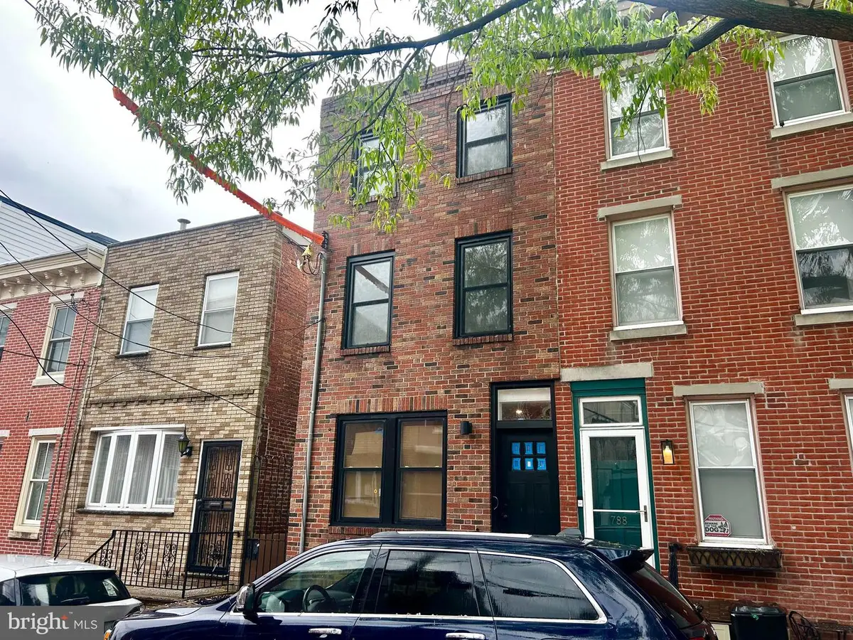 786 N Croskey St, Philadelphia, PA 19130 - #1