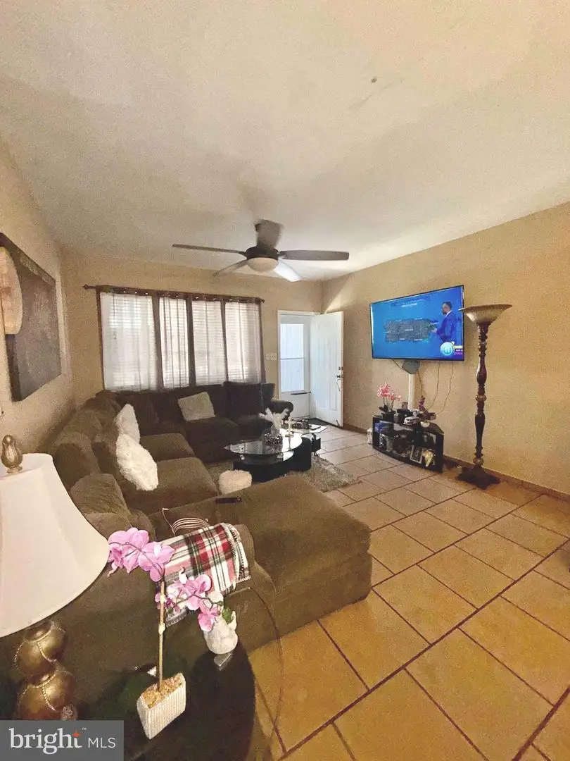 838 E Schiller St, Philadelphia, PA 19134 - #3