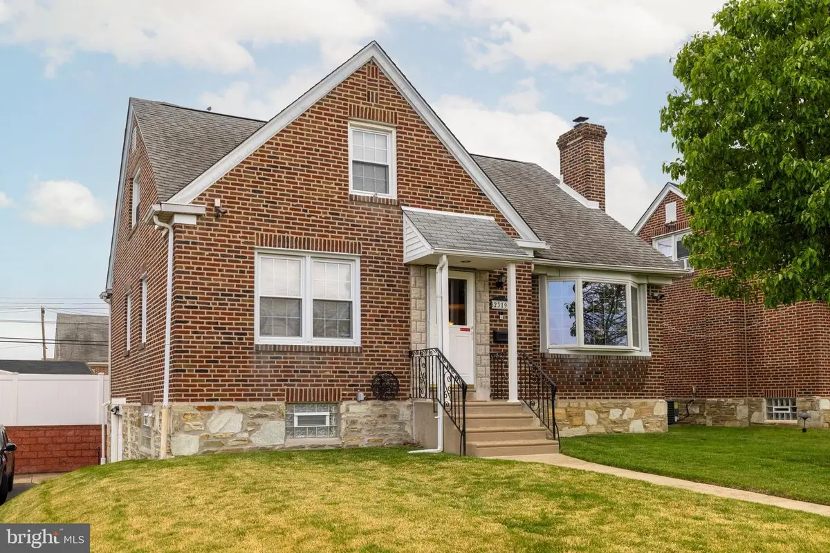 2319 Arthur St, Philadelphia, PA 19152 - #1