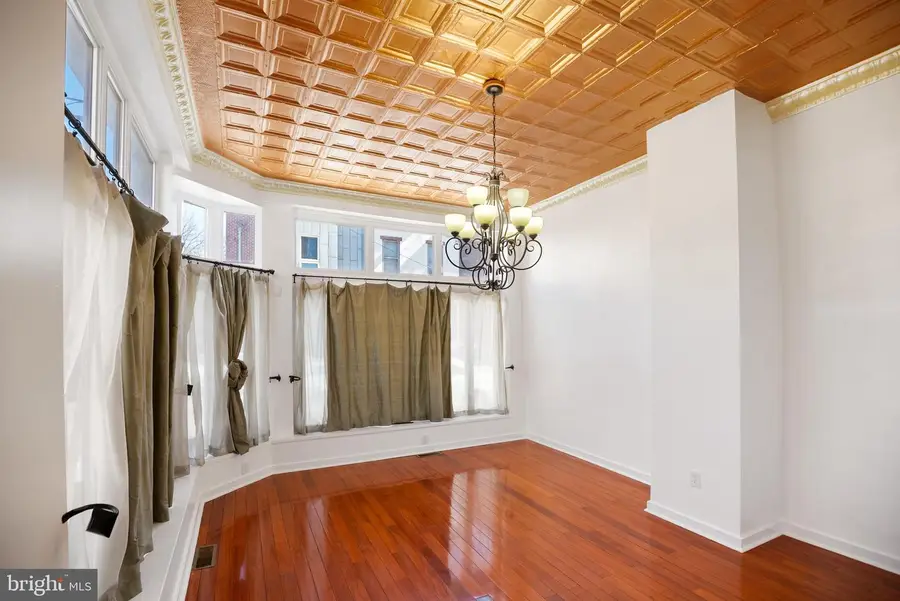 856 N 20th St, Philadelphia, PA 19130 - #2