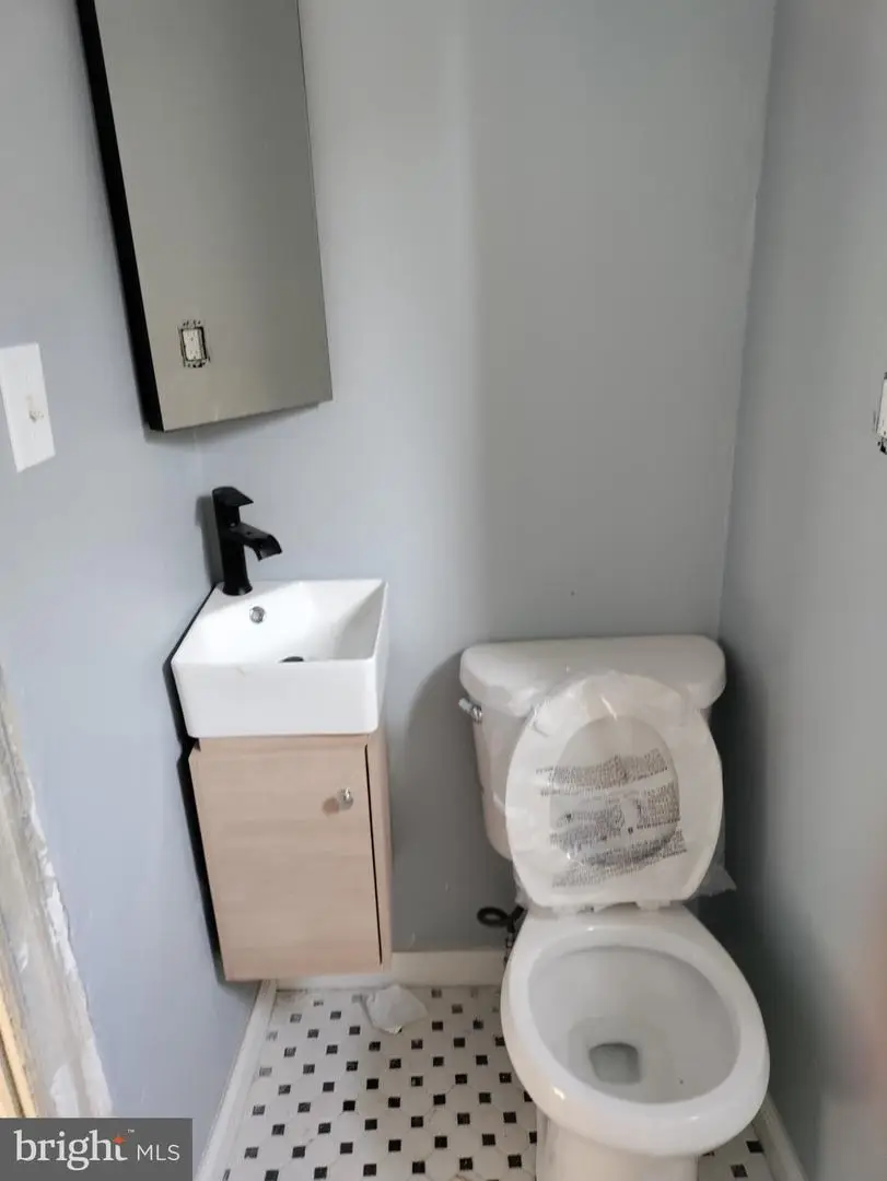 242 E Mayfield St, Philadelphia, PA 19134 - #1