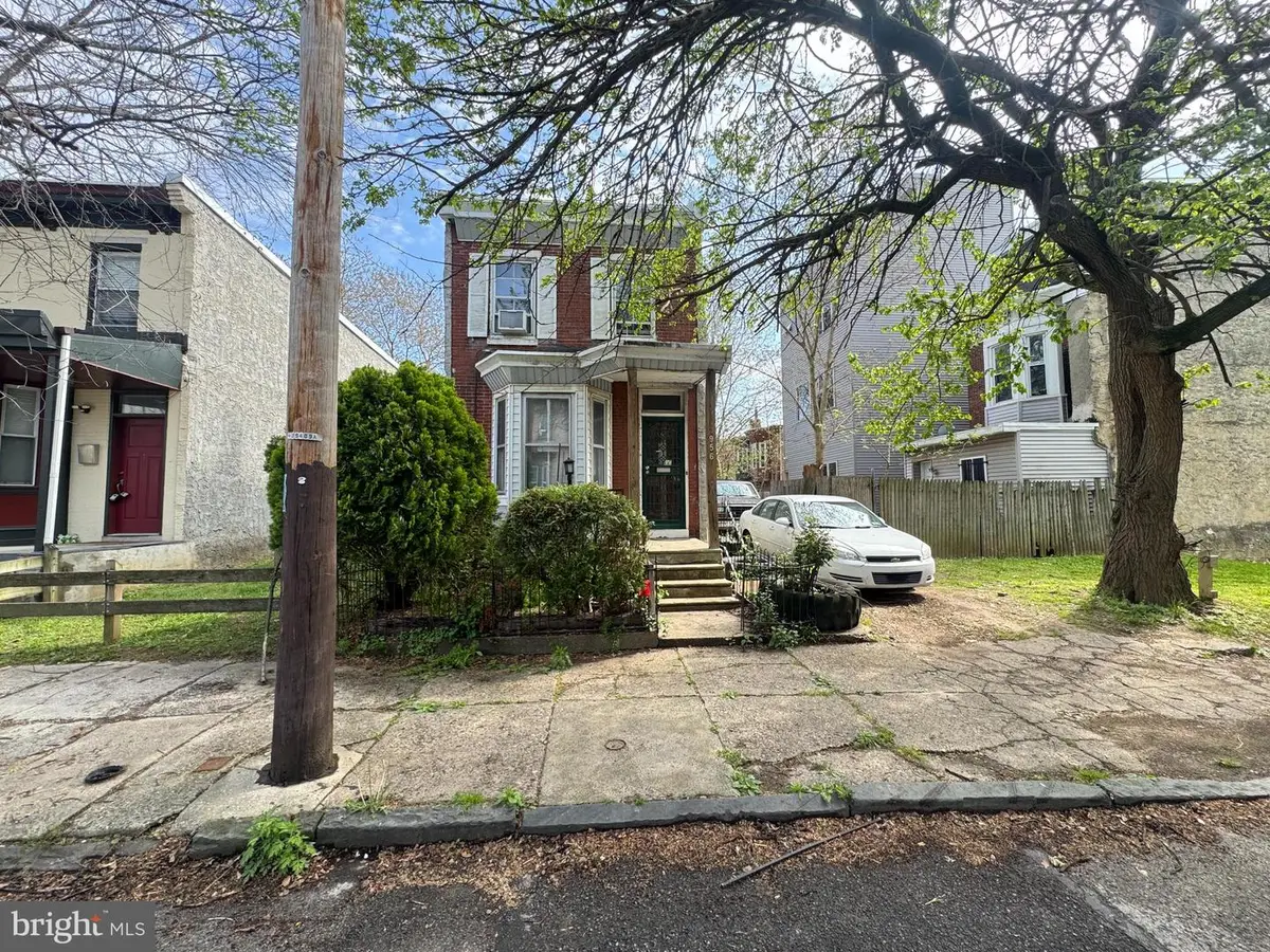 3956 Melon St, Philadelphia, PA 19104 - #1