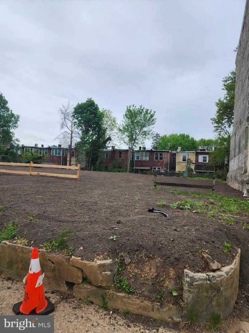 5852 Willows Ave, Philadelphia, PA 19143 - #1