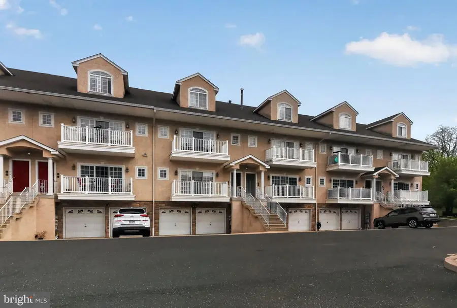 290 Byberry Rd #8, Philadelphia, PA 19116 - #2