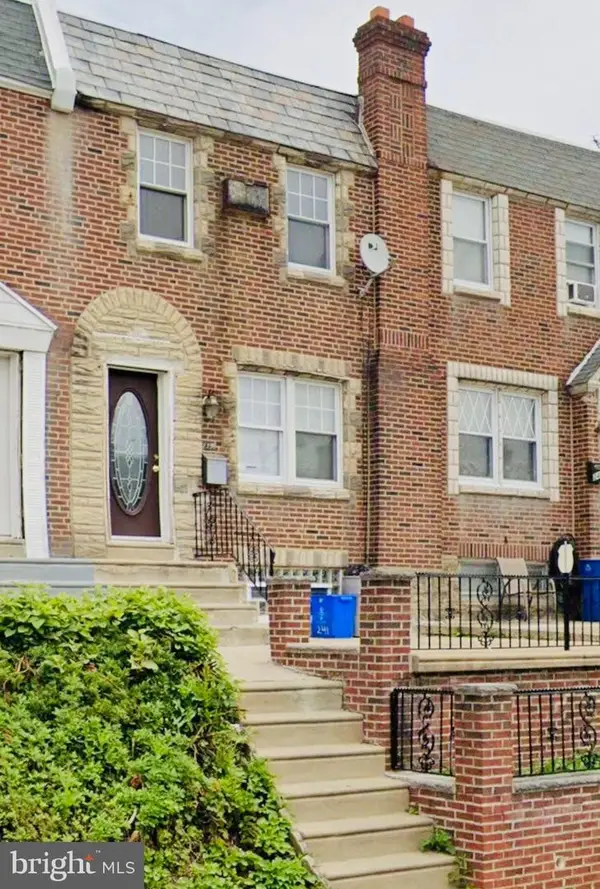 239 Higbee St, PHILADELPHIA, PA 19111