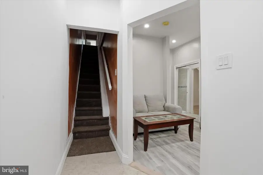 5254 W Jefferson St, Philadelphia, PA 19131 - #3