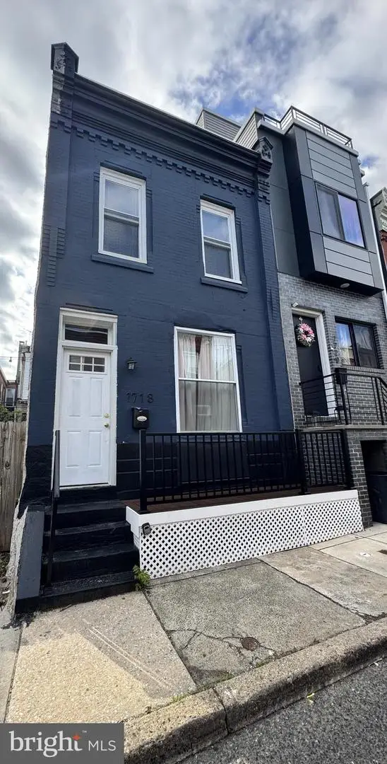 1718 N Dover St, PHILADELPHIA, PA 19121