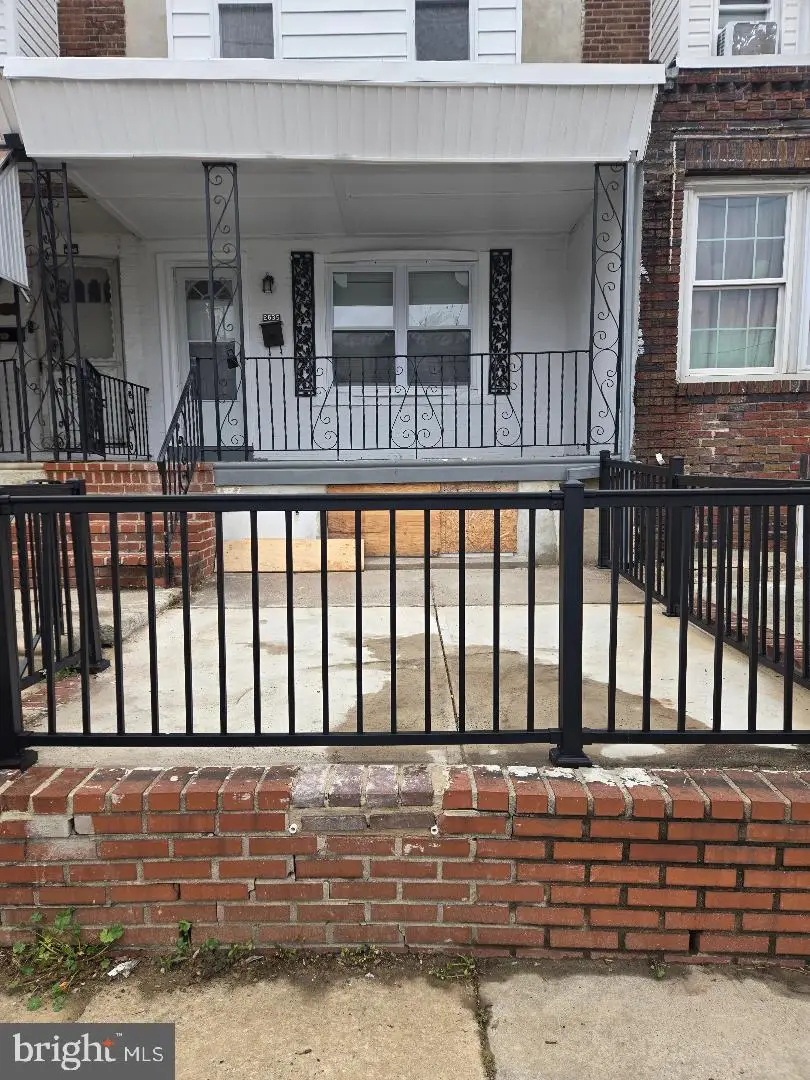2635 S 70th St, Philadelphia, PA 19142 - #1