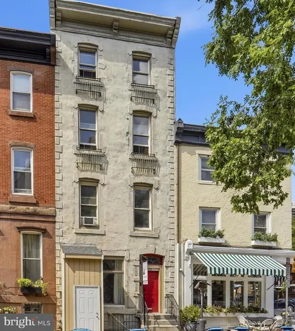 2203 Spruce St, PHILADELPHIA, PA 19103