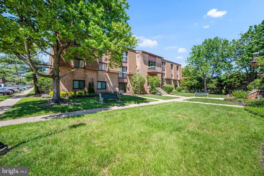 50103 Delaire Landing Rd #50103 Delaire, Philadelphia, PA 19114 - #2