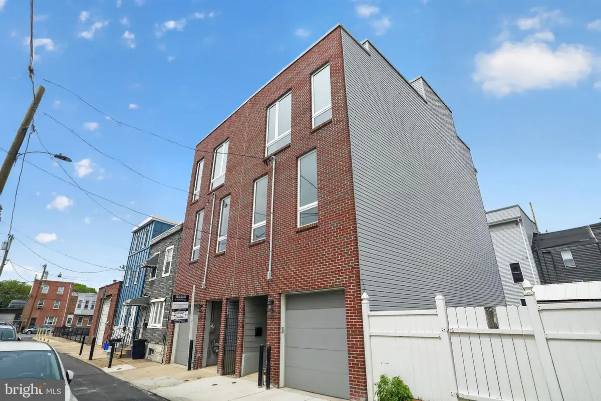 2822 Livingston St, Philadelphia, PA 19134 - #1