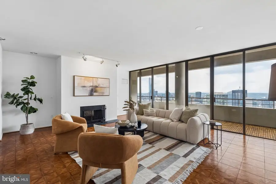 202-10 W Rittenhouse Sq #3302, Philadelphia, PA 19103 - #2