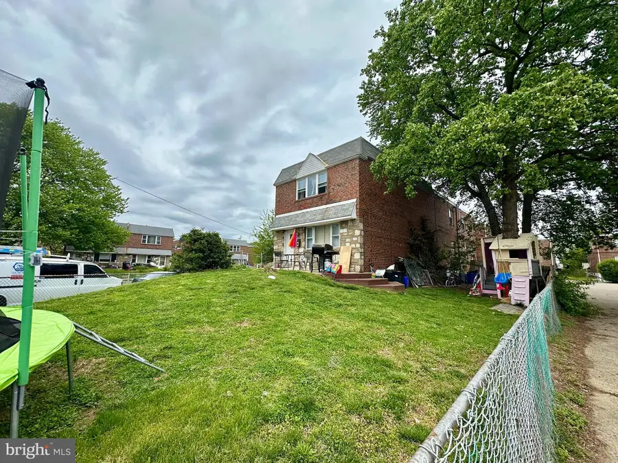 7611 Langdon St, Philadelphia, PA 19111 - #2