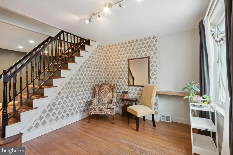 833 Almond St, Philadelphia, PA 19125 - #2