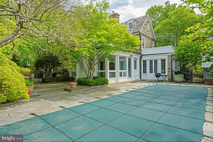 9 Norman Ln, Philadelphia, PA 19118 - #3