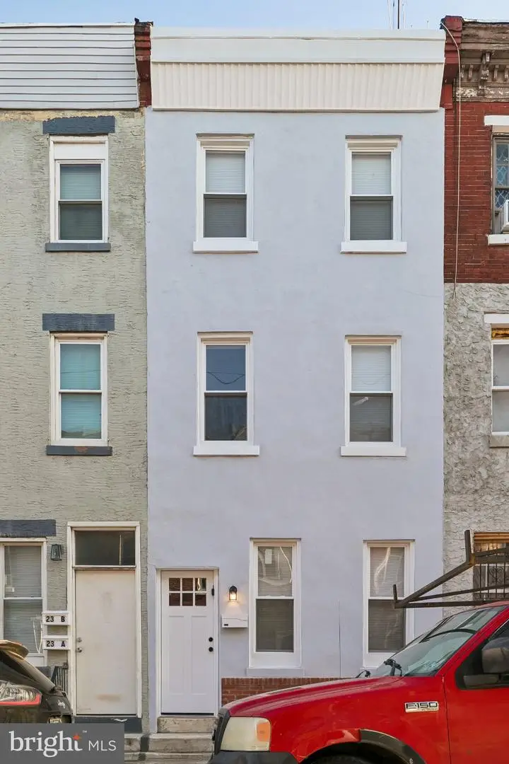 21 E Silver St, Philadelphia, PA 19134 - #2