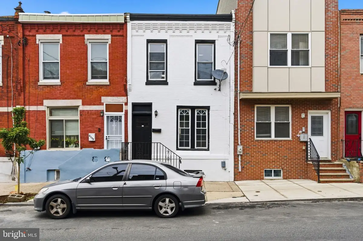 2115 Reed St, Philadelphia, PA 19146 - #1