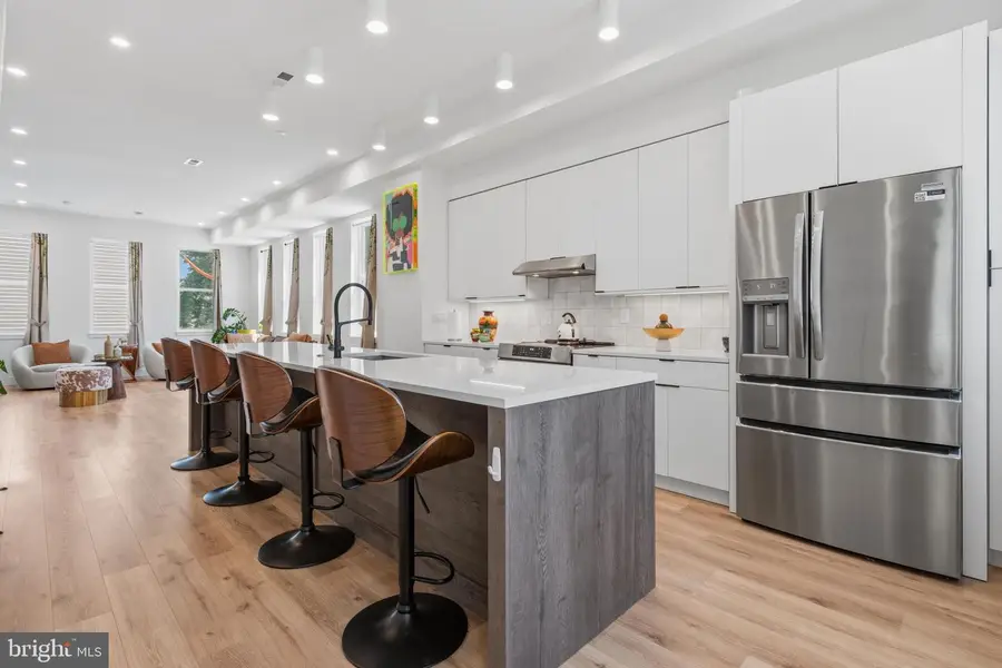 6671 Ross St, Philadelphia, PA 19119 - #3