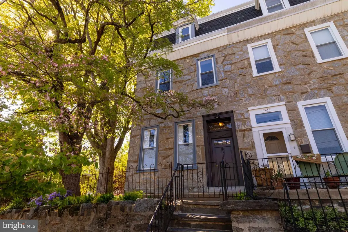 3521 Ainslie St, Philadelphia, PA 19129 - #1