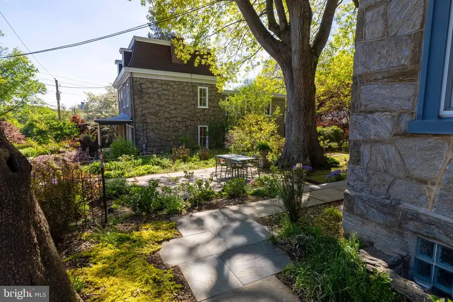 3521 Ainslie St, Philadelphia, PA 19129 - #2