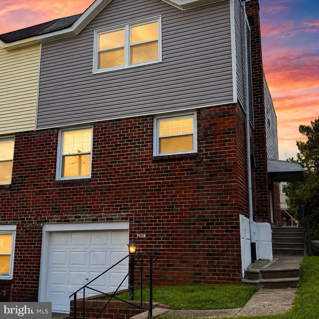 2536 Maxwell St, Philadelphia, PA 19152 - #1