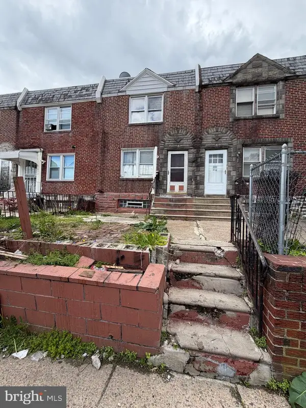 652 E Annsbury St, PHILADELPHIA, PA 19120