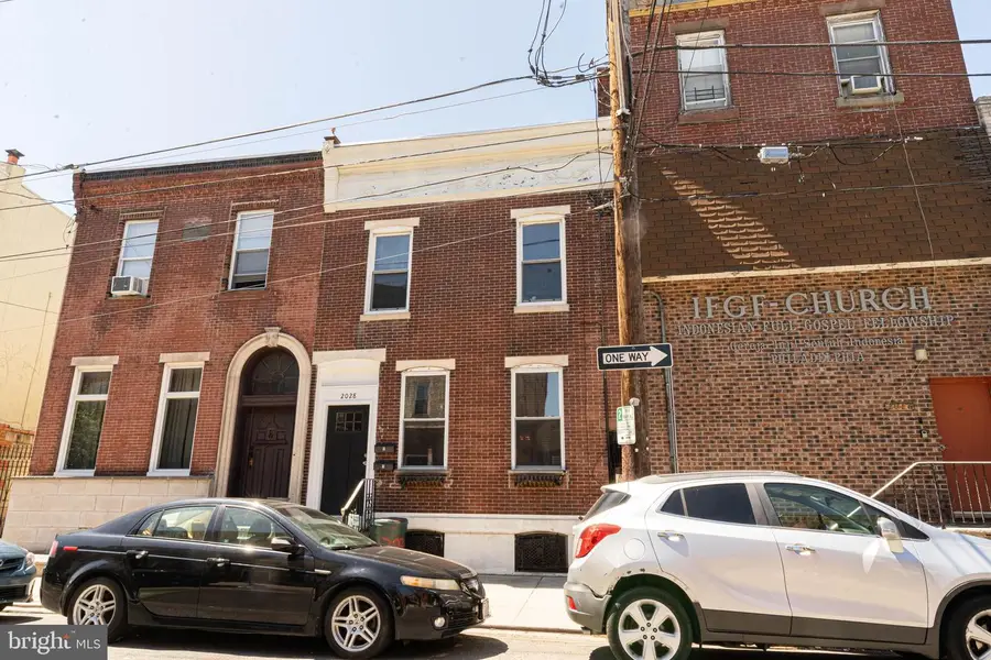 2028 S 13th St, Philadelphia, PA 19148 - #2