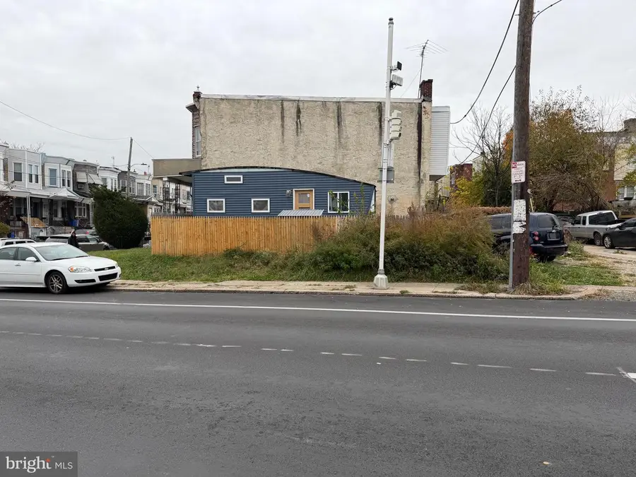 166-1/2 W Albanus St, Philadelphia, PA 19120 - #3