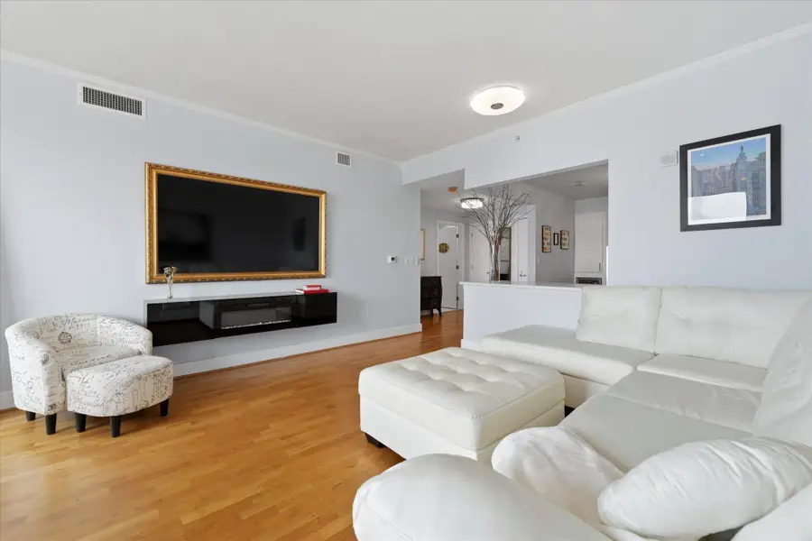 717 S Christopher Columbus Blvd #1405, Philadelphia, PA 19147 - #2