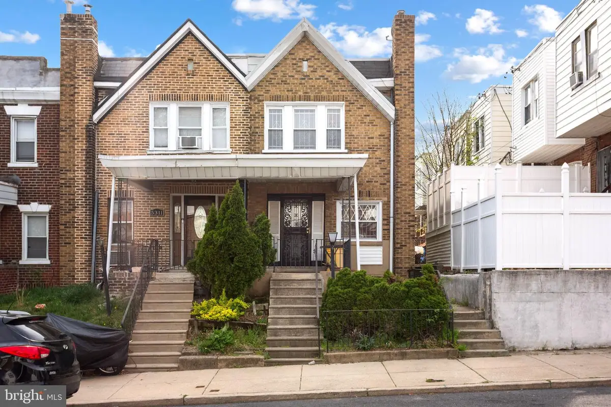 5309 W Oxford St, Philadelphia, PA 19131 - #1