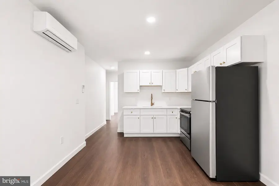 6729 Linmore Ave, Philadelphia, PA 19142 - #2