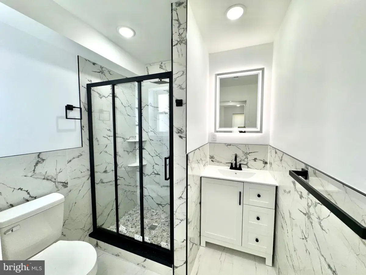 915 Cantrell St, Philadelphia, PA 19148 - #1