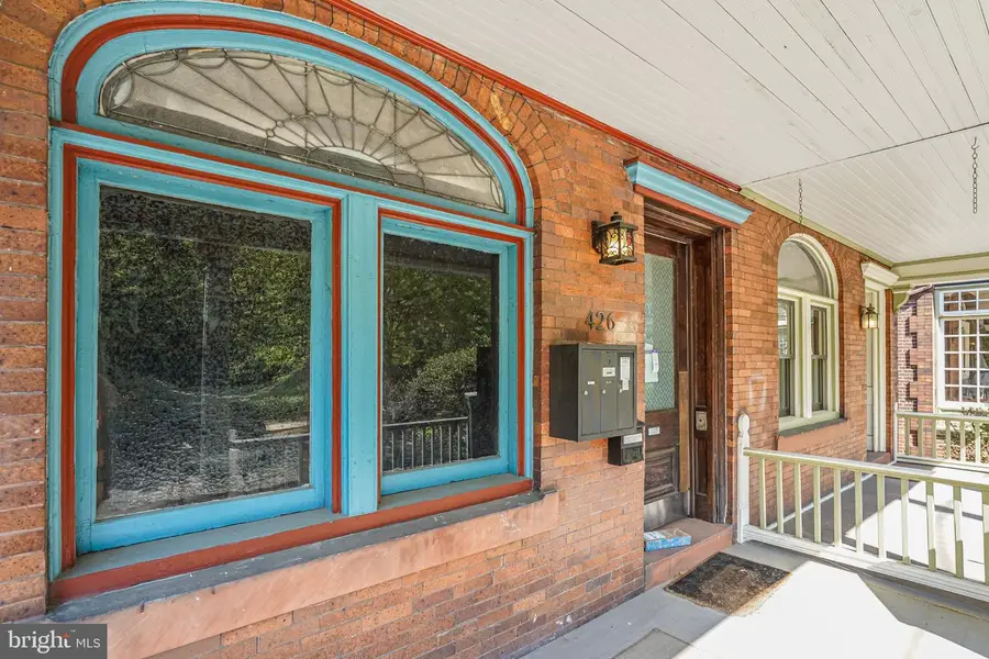 426 S 44th St #2, Philadelphia, PA 19104 - #3