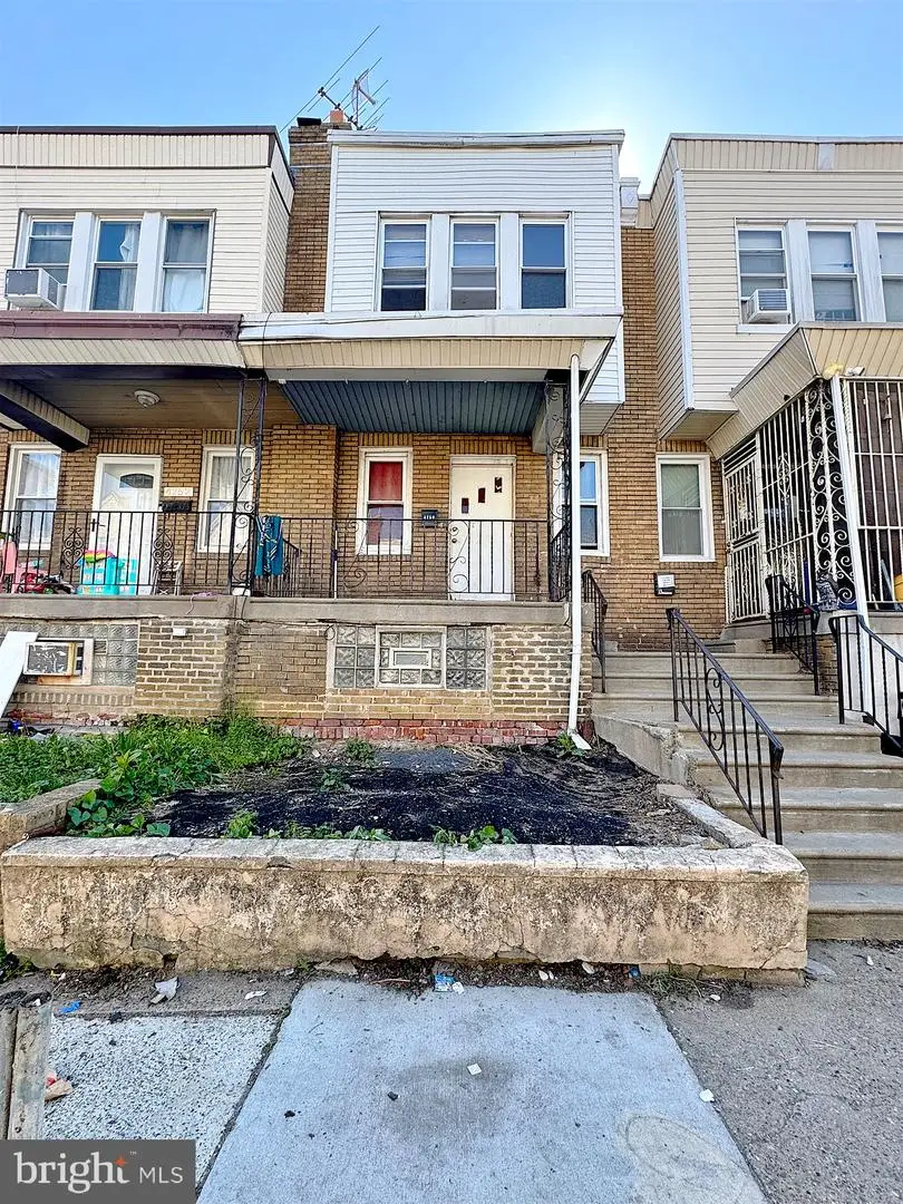 4750 Vista St, Philadelphia, PA 19136 - #1