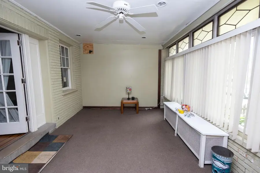 986 E Godfrey Ave, Philadelphia, PA 19124 - #3