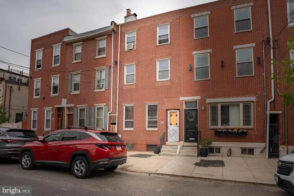 245 Greenwich St, Philadelphia, PA 19147 - #1