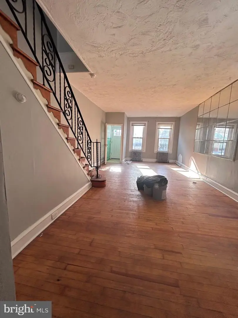 549 Fernon St, Philadelphia, PA 19148 - #3