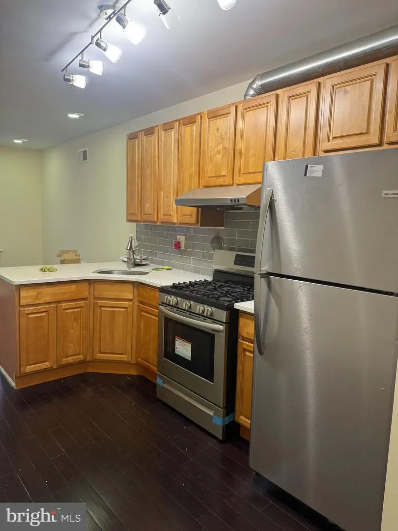 2508 S 7th St, Philadelphia, PA 19148 - #3