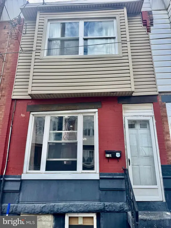 2450 S American St, PHILADELPHIA, PA 19148