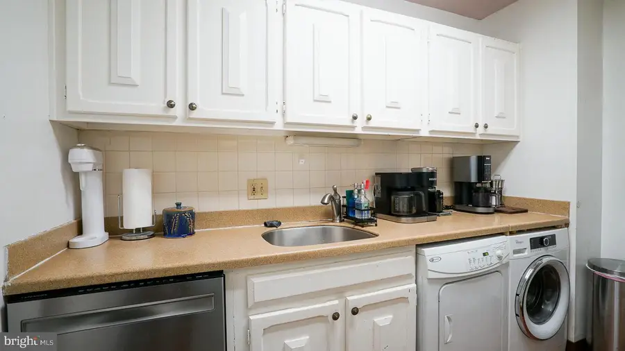 1901 John F Kennedy Blvd #1602, Philadelphia, PA 19103 - #2