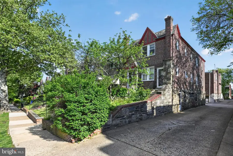 5784-86 Nassau Rd, Philadelphia, PA 19131 - #2