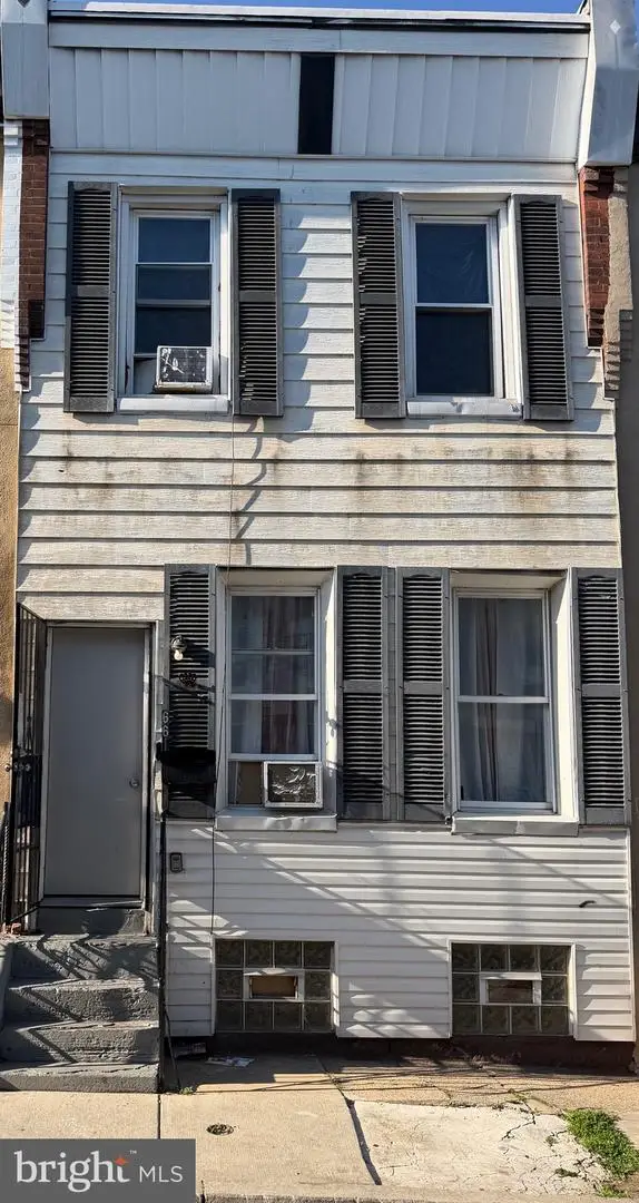 661 E Clementine St, Philadelphia, PA 19134 - #1