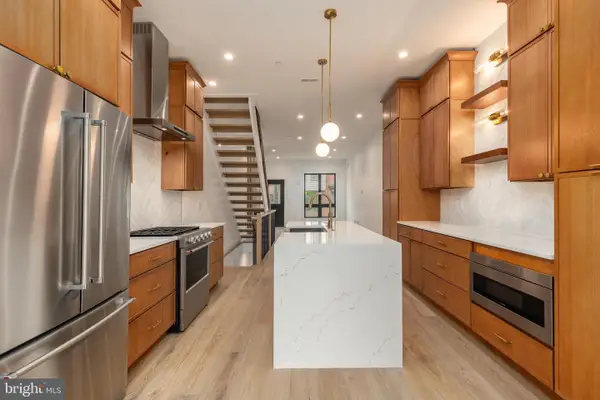 2368 E Norris St, PHILADELPHIA, PA 19125