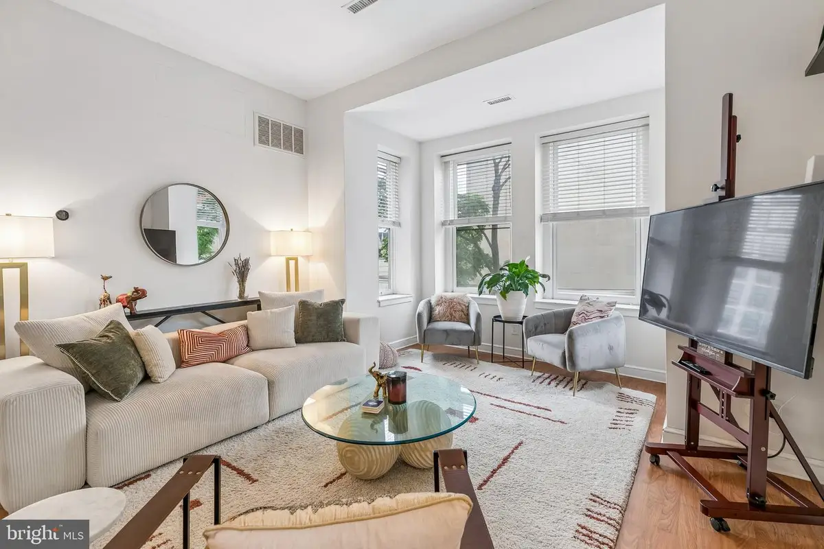 1500 Green St #2, Philadelphia, PA 19130 - #1