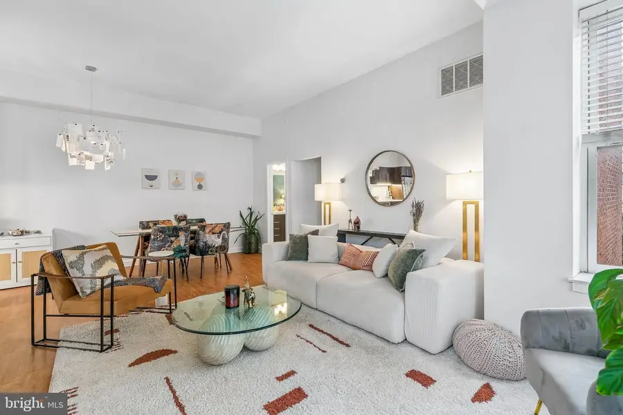 1500 Green St #2, Philadelphia, PA 19130 - #2