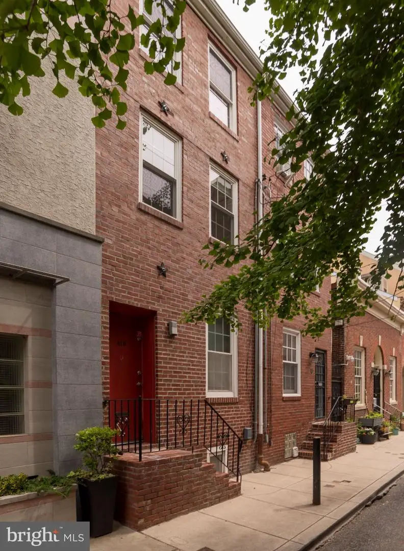 419 Gaskill St, Philadelphia, PA 19147 - #1