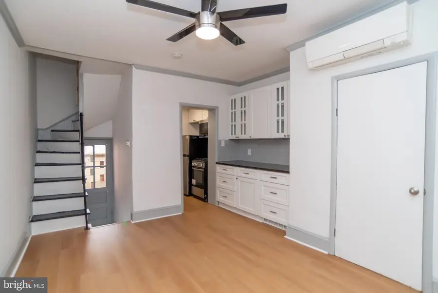 419 Gaskill St, Philadelphia, PA 19147 - #3
